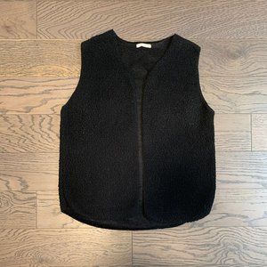 Oak + Fort Fleece Vest - Black
